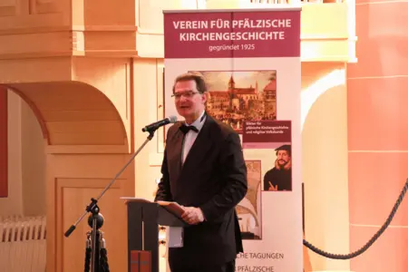 Apl. Prof. Dr. Ulrich Wien, Vorsitzender VPfKG